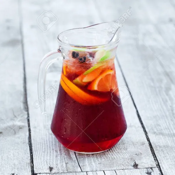 SANGRIA DE VINO 1/2
