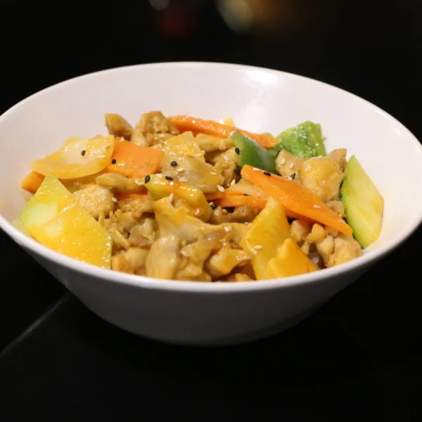 Gyudon Jaune de Pollo