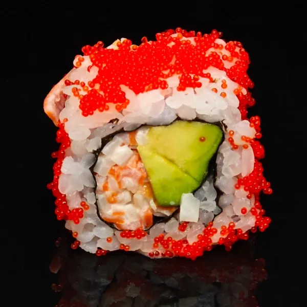 Surimi, aguacate, mayonesa y tobiko (4u)