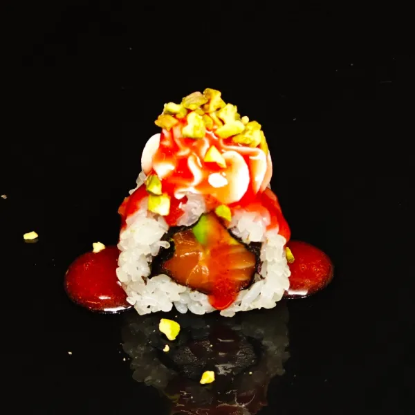 Salmón  Fresa y Pistatacho (4u)