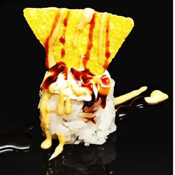 Nacho Aguacate Queso (4u)